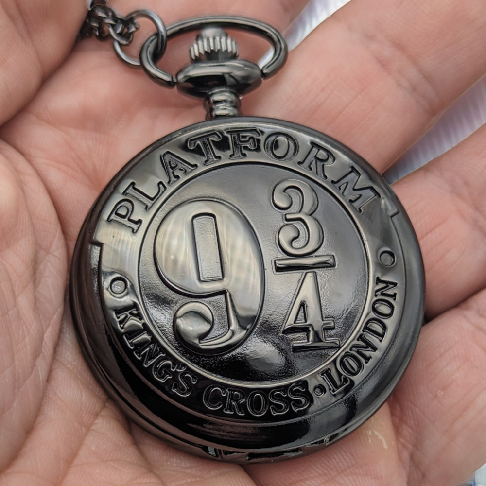 Harry Potter Pocket Watch NEW Gift Platform 9¾ King's Cross Hogwarts Express
